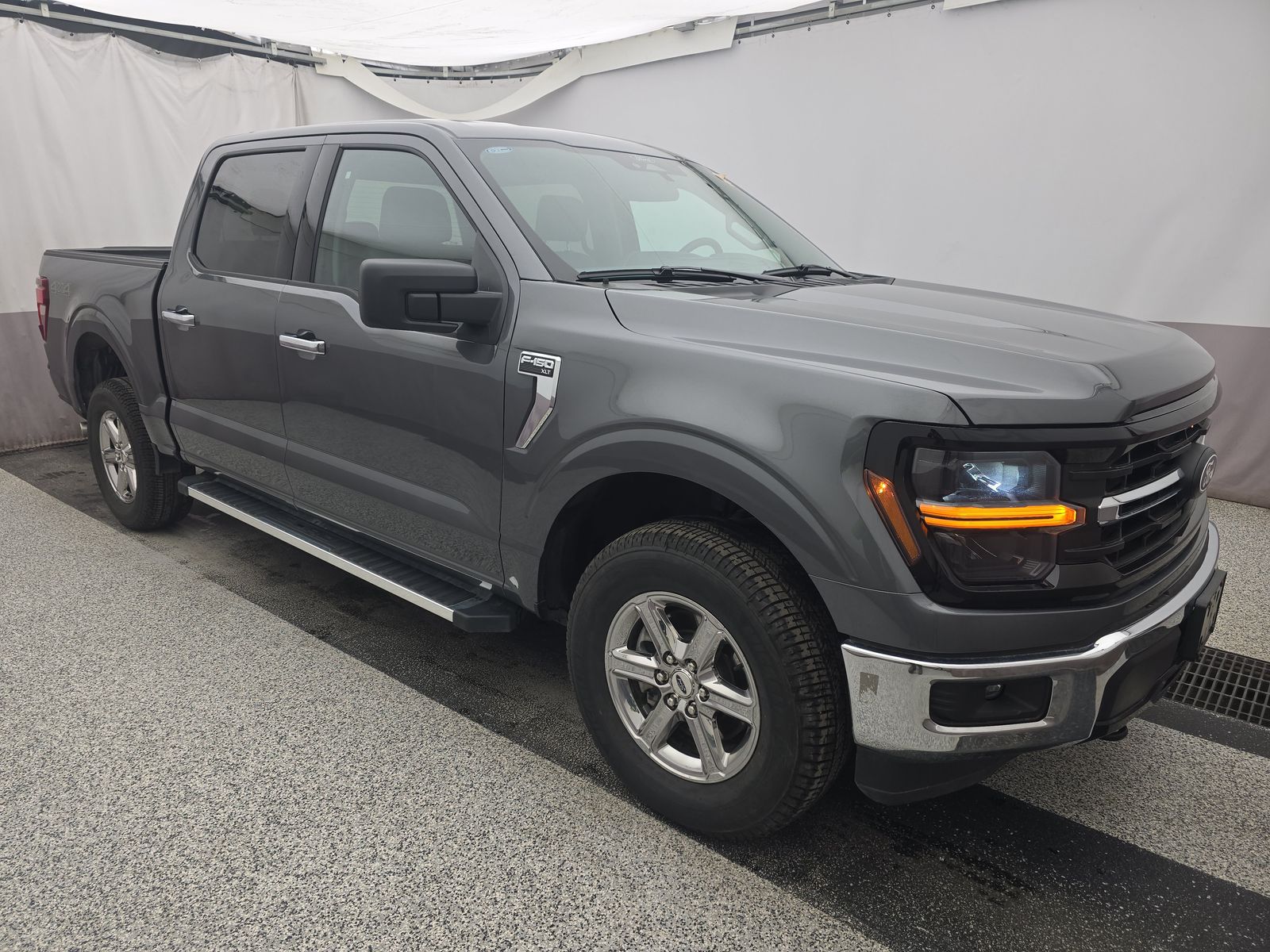 2025 Ford F-150 XLT AWD