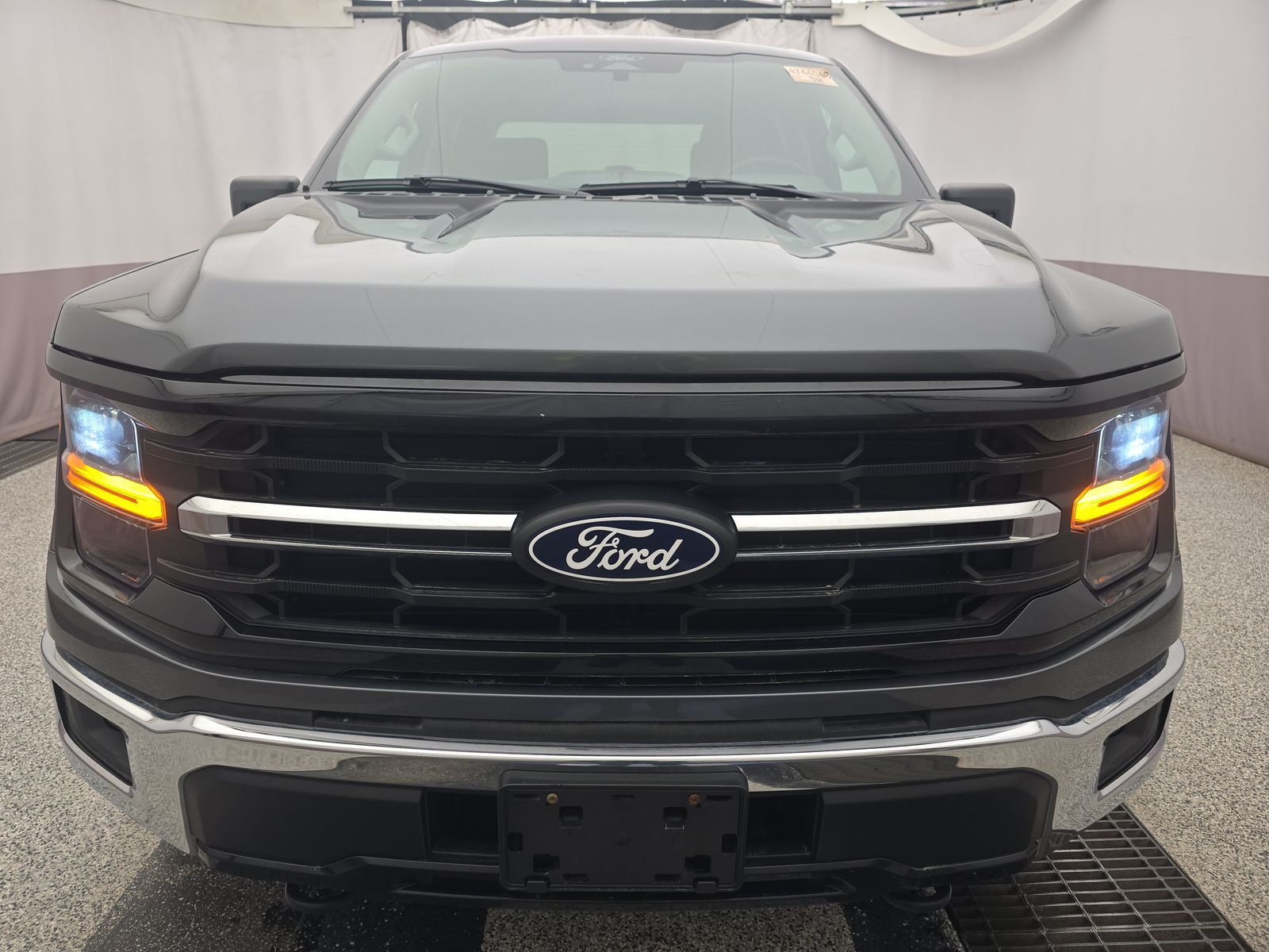 2025 Ford F-150 XLT AWD