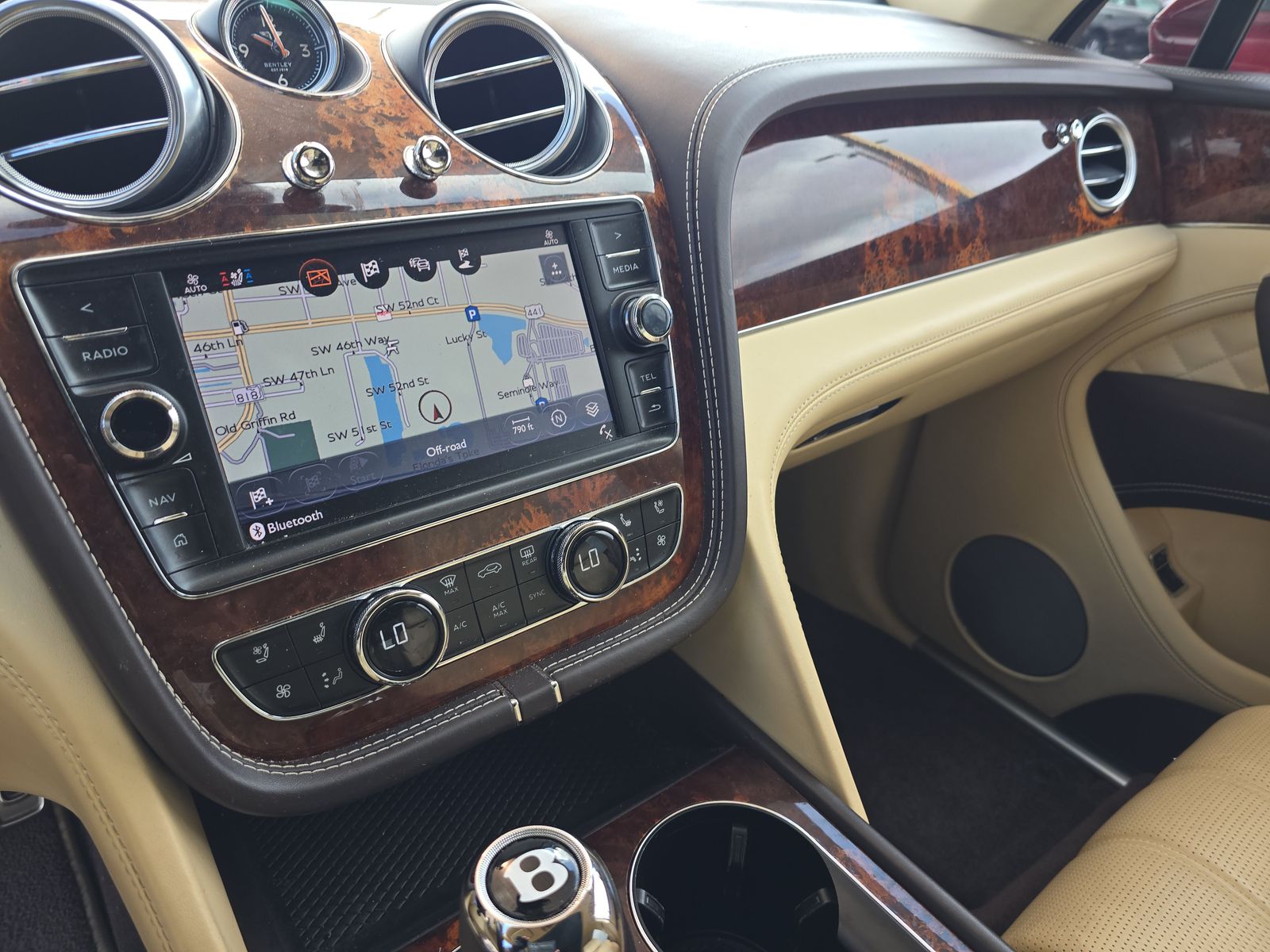 2018 Bentley Bentayga W12 Signature AWD