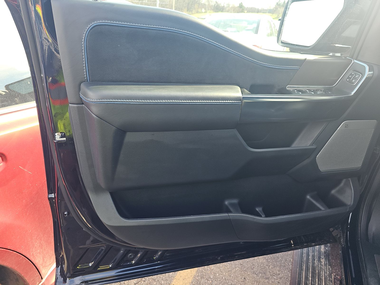 2025 Ford F-150 Hybrid Platinum AWD
