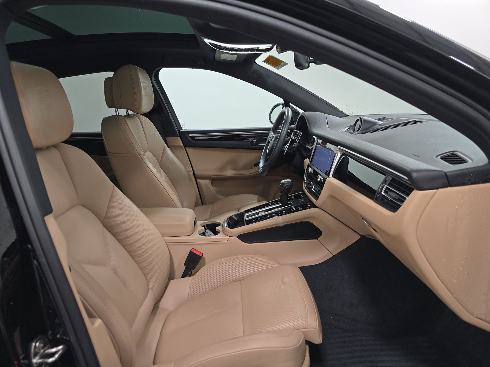 2023 Porsche Macan Base AWD