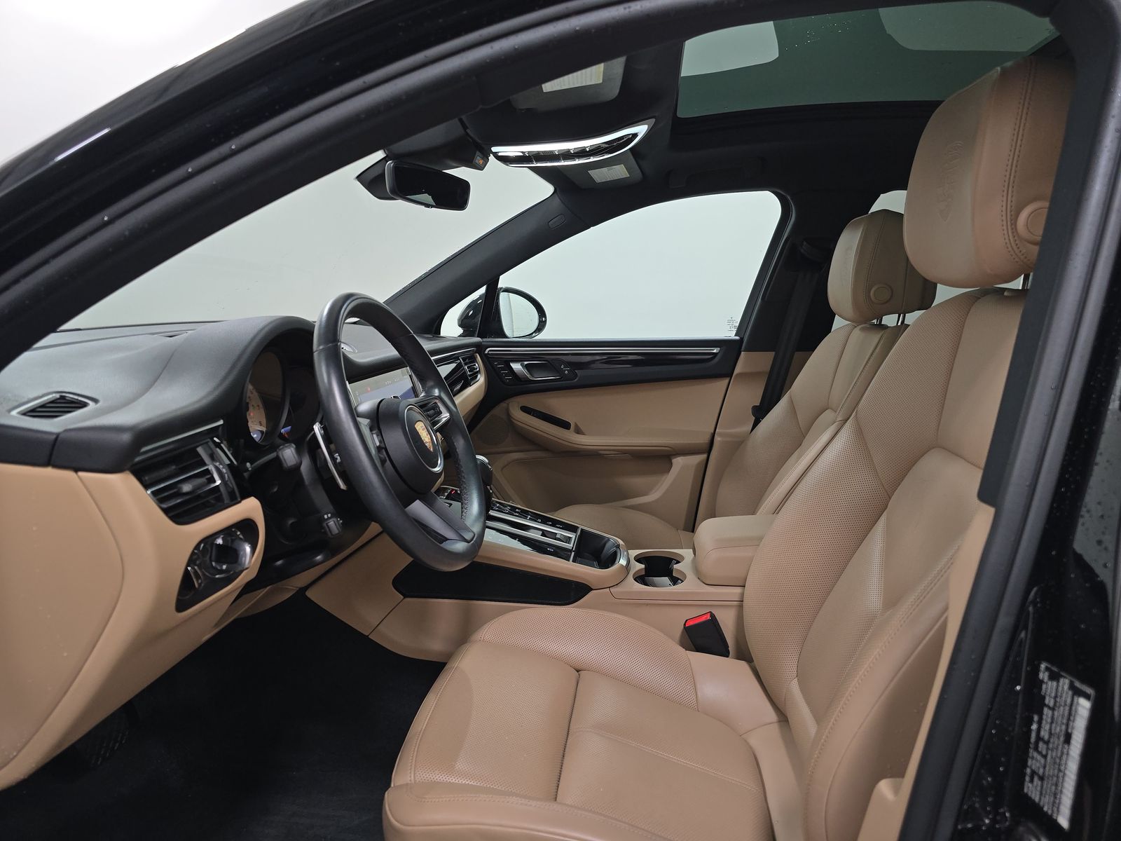 2023 Porsche Macan Base AWD