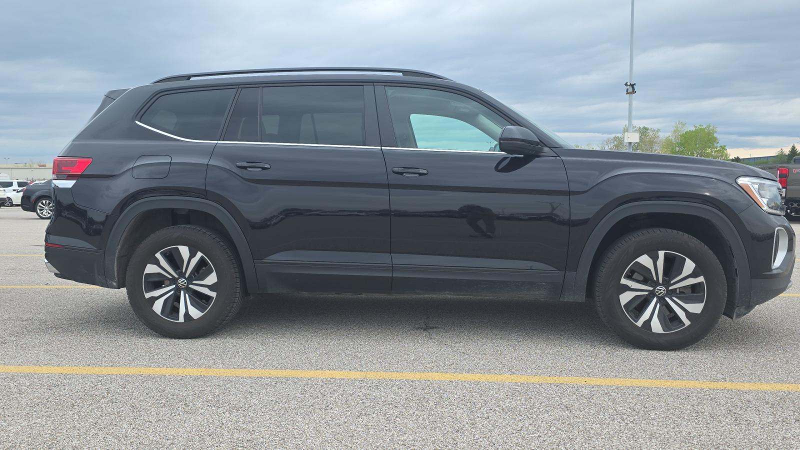 2024 Volkswagen Atlas 2.0T SE FWD