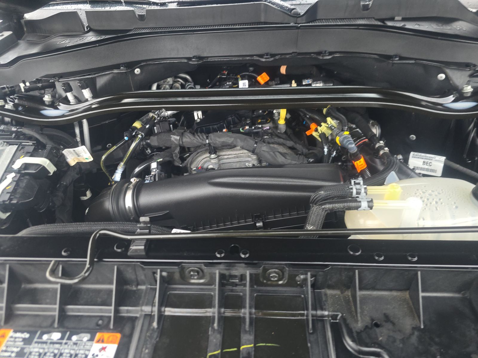 2025 Ford Explorer ST-Line AWD