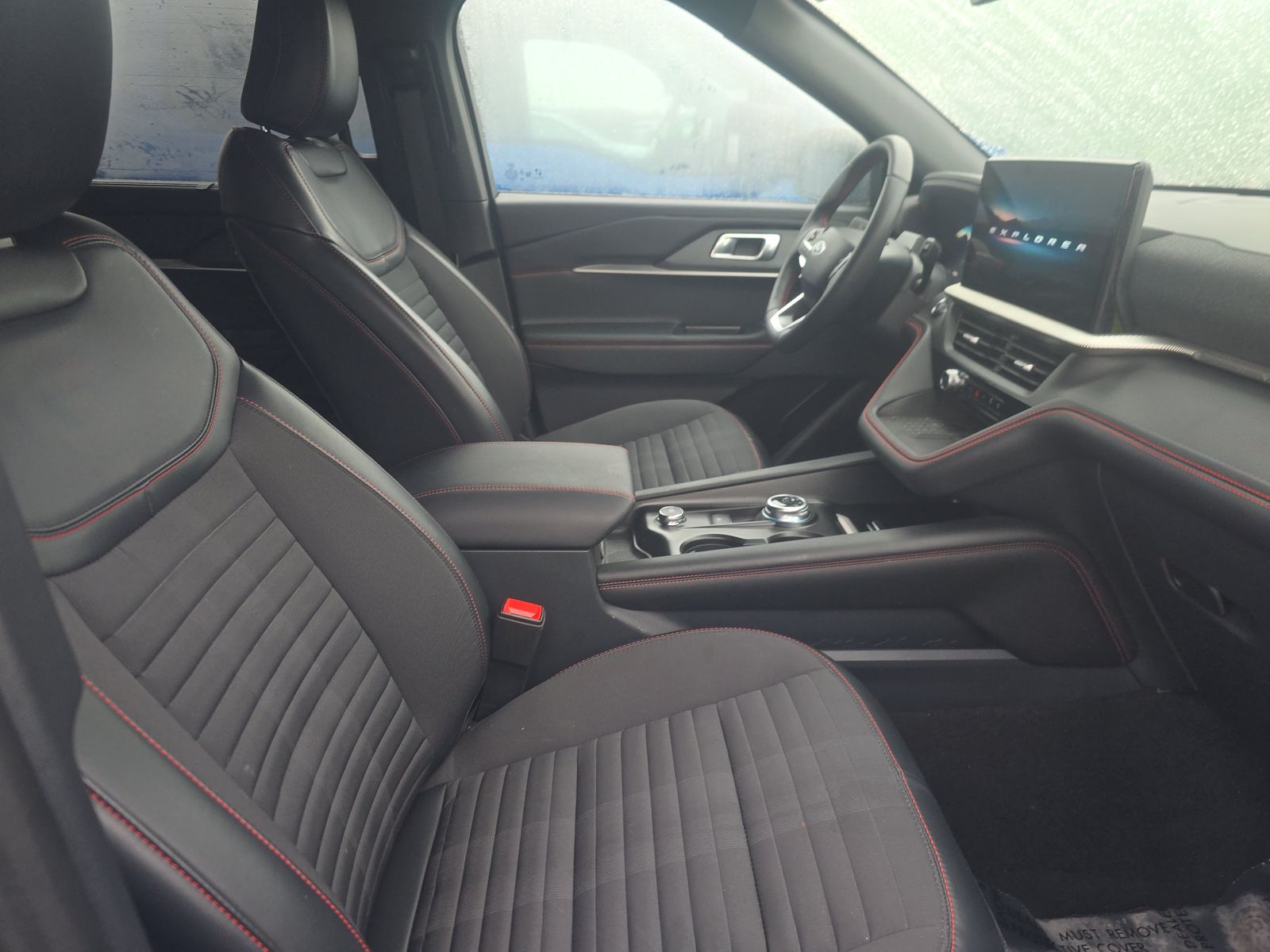 2025 Ford Explorer ST-Line AWD