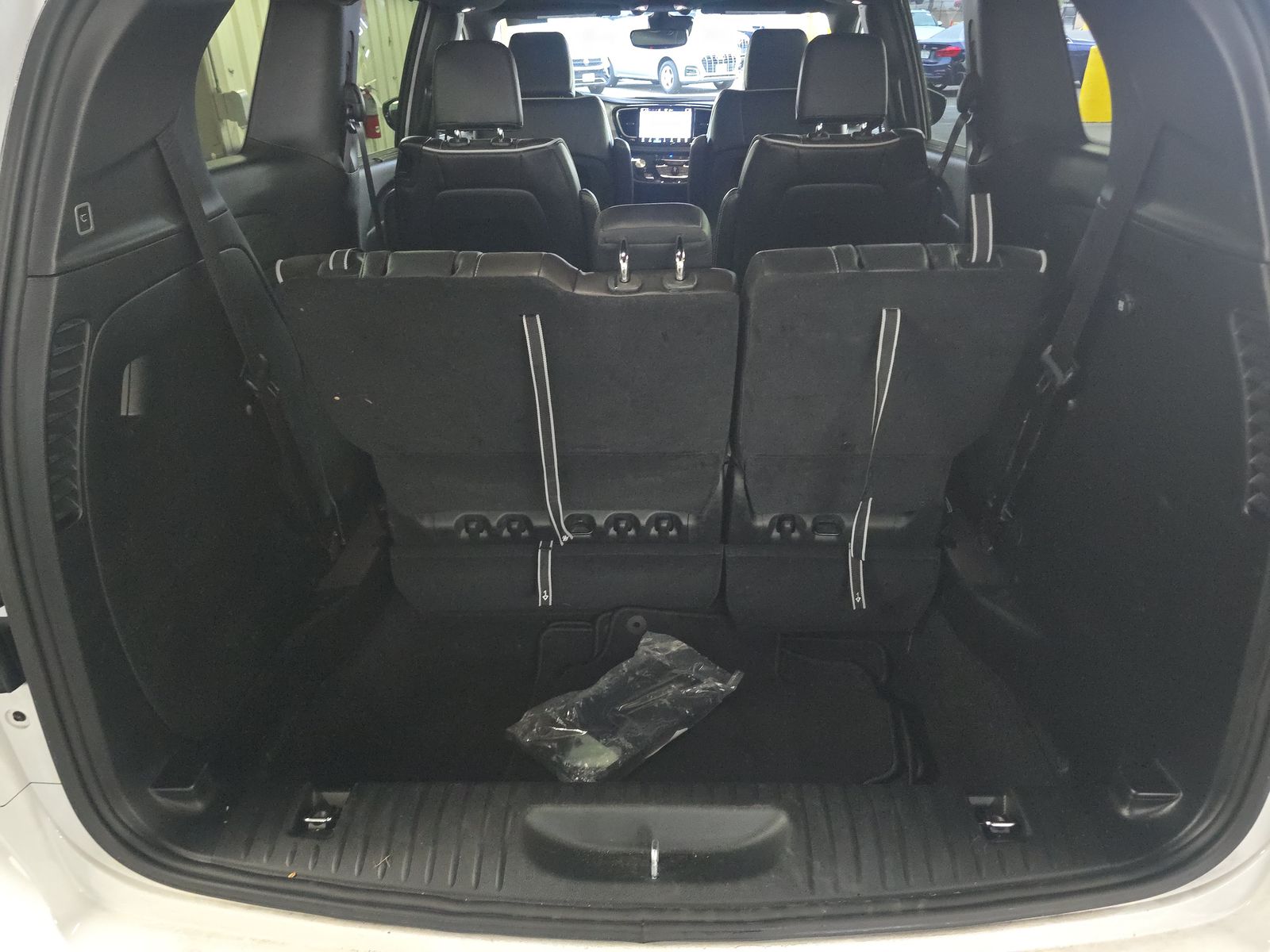 2026 Chrysler Pacifica Limited FWD