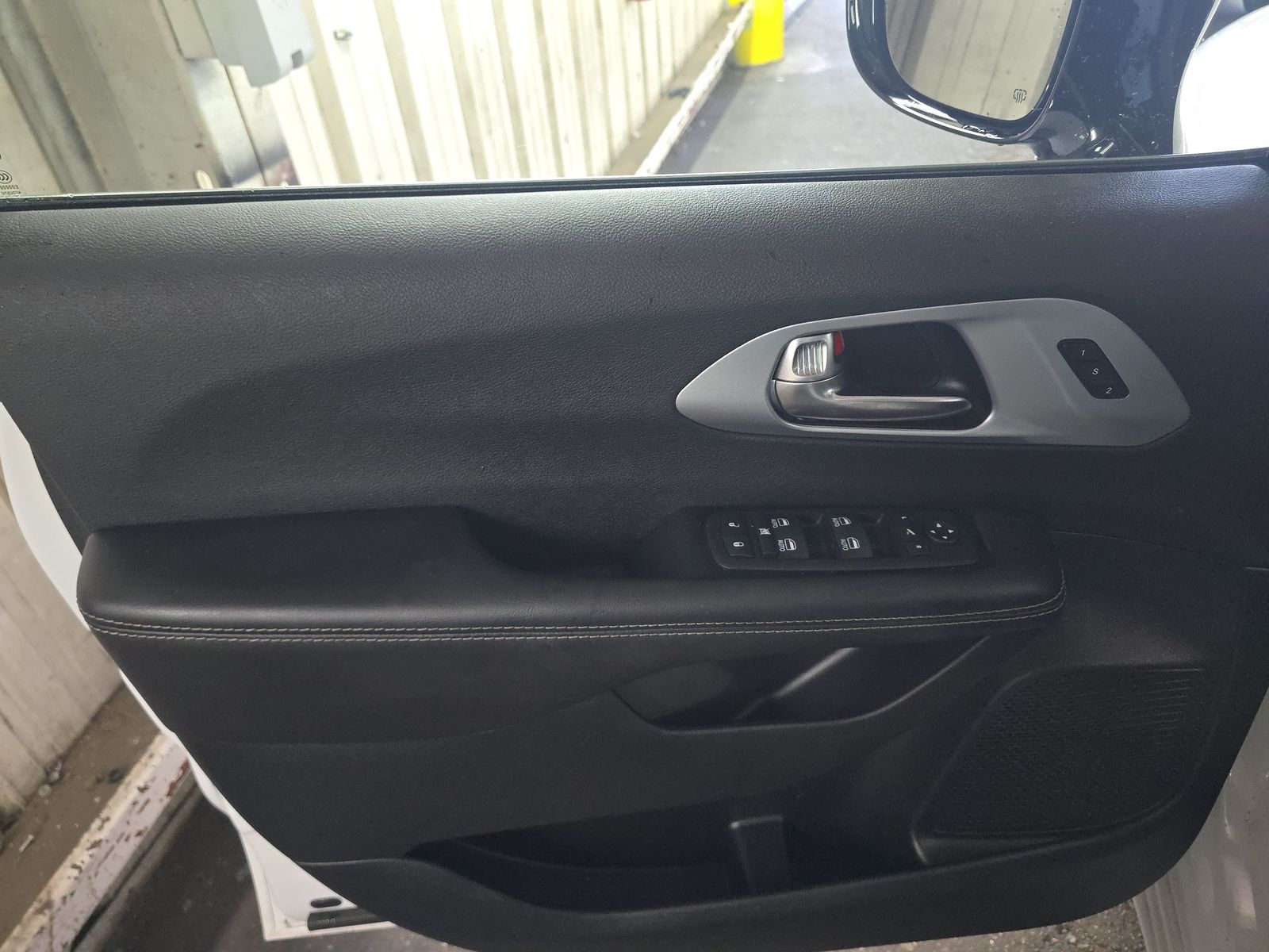 2026 Chrysler Pacifica Limited FWD