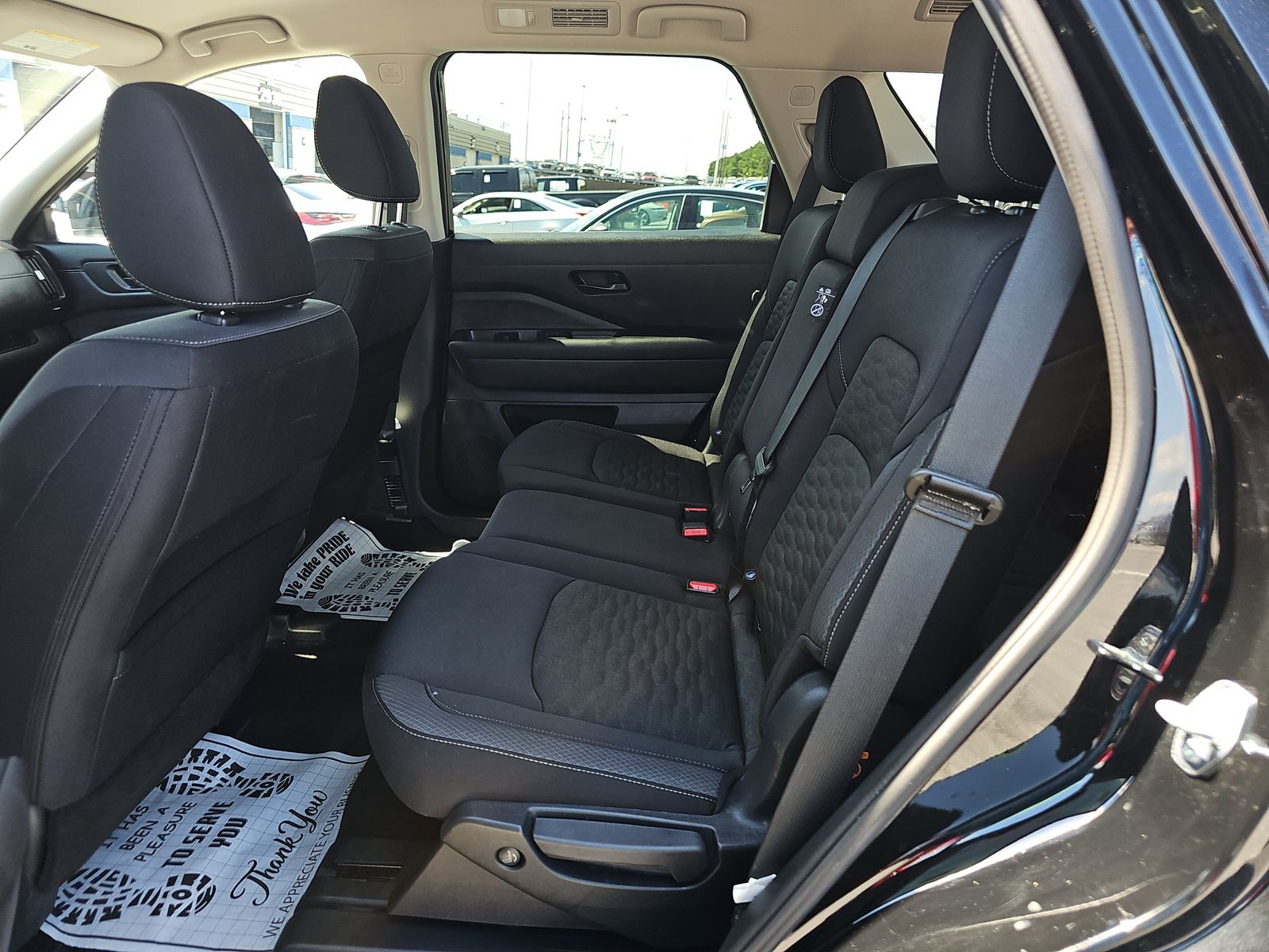 2025 Nissan Pathfinder SV FWD