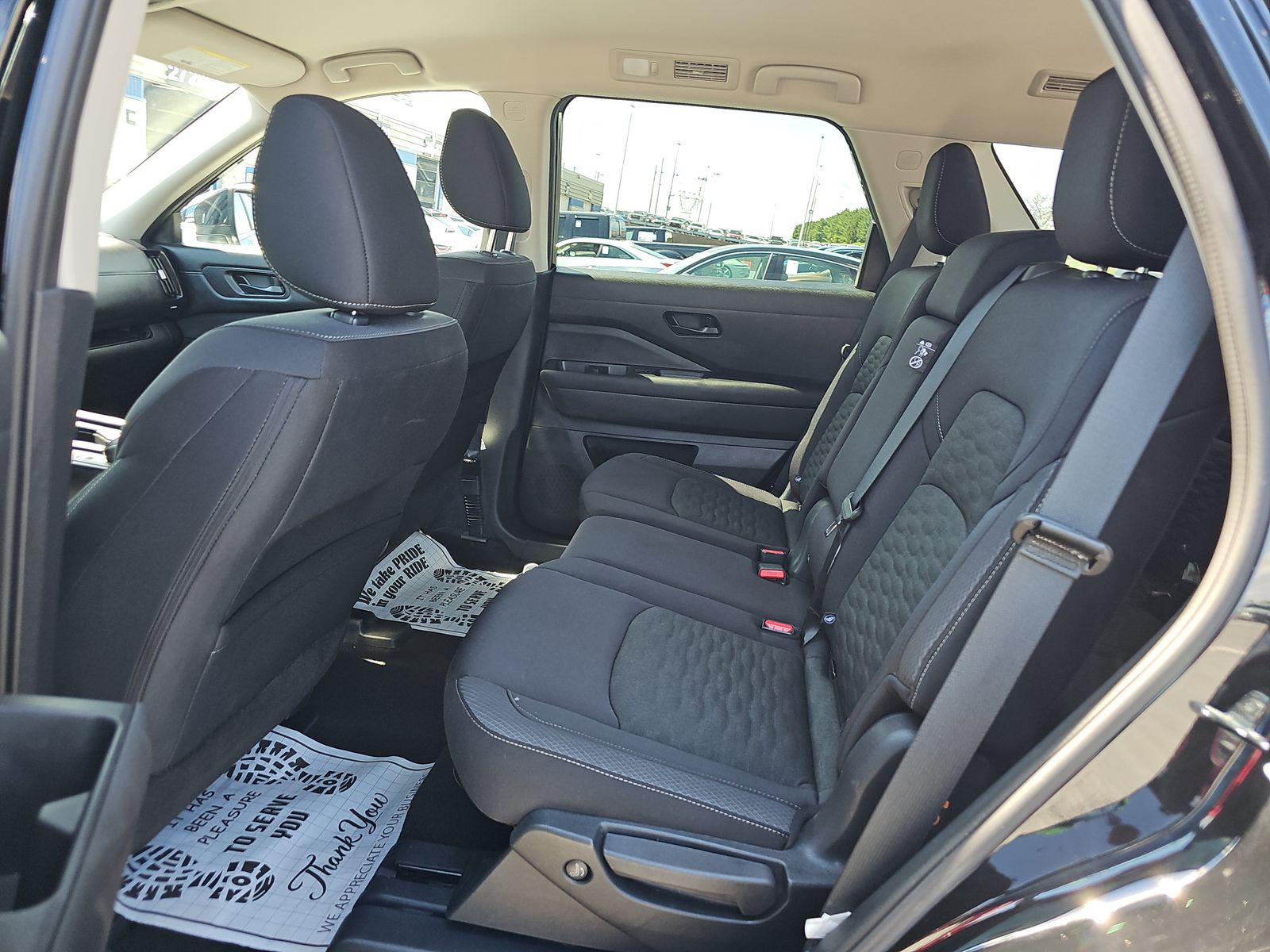 2025 Nissan Pathfinder SV FWD