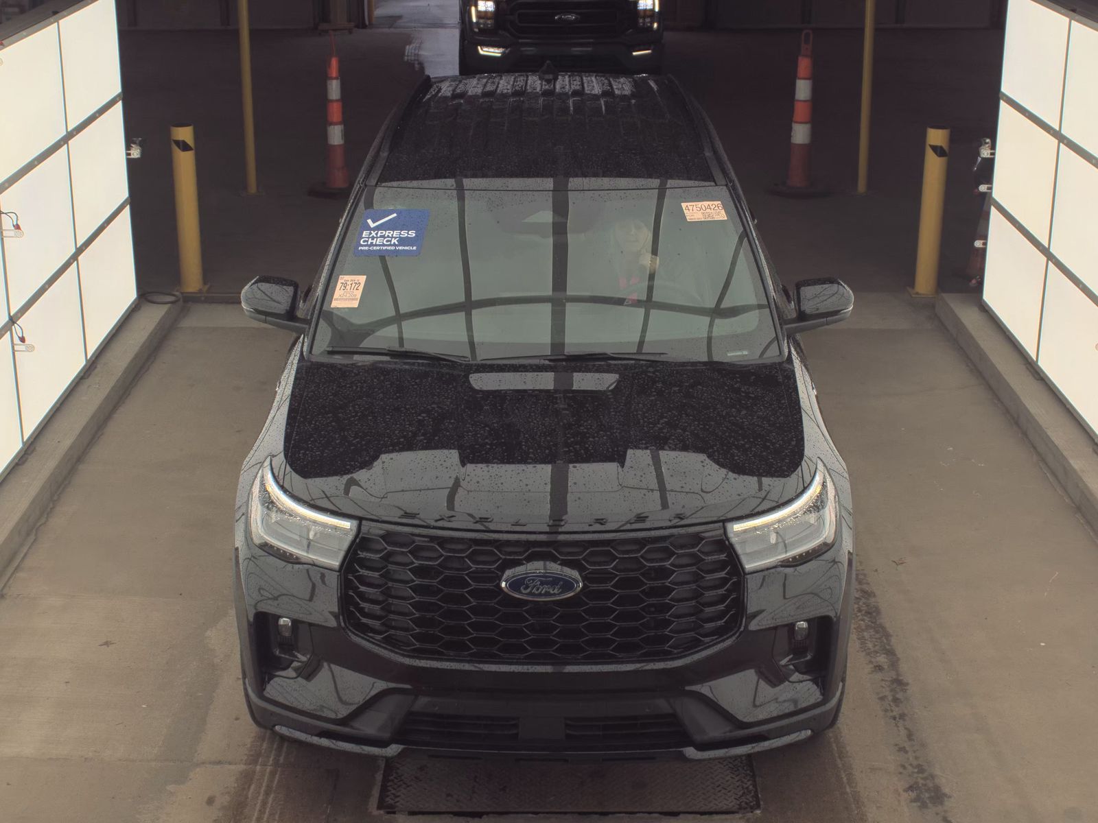 2025 Ford Explorer ST-Line AWD