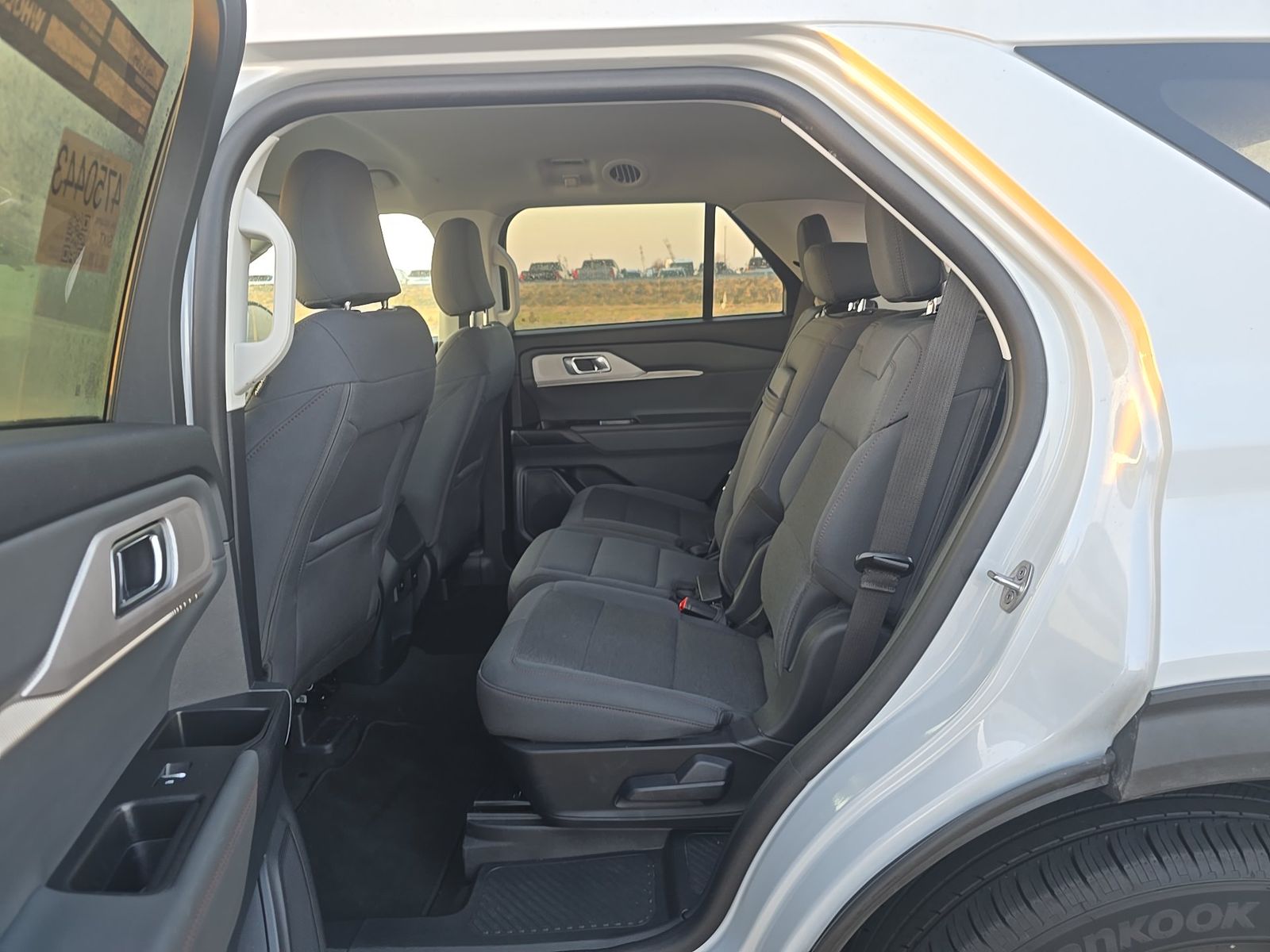 2025 Ford Explorer Active AWD