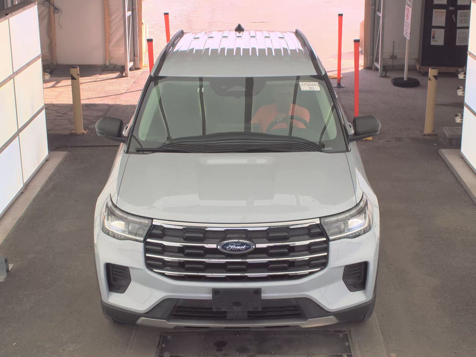 2025 Ford Explorer Active AWD