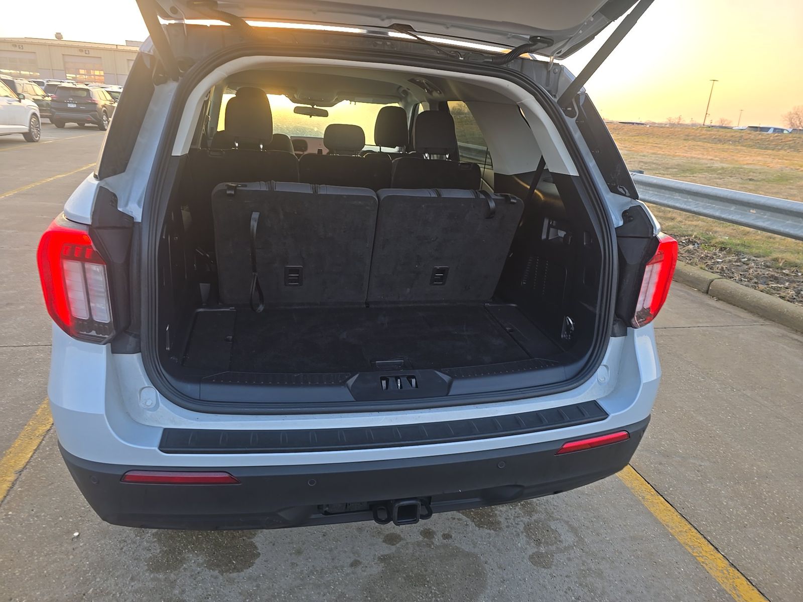 2025 Ford Explorer Active AWD