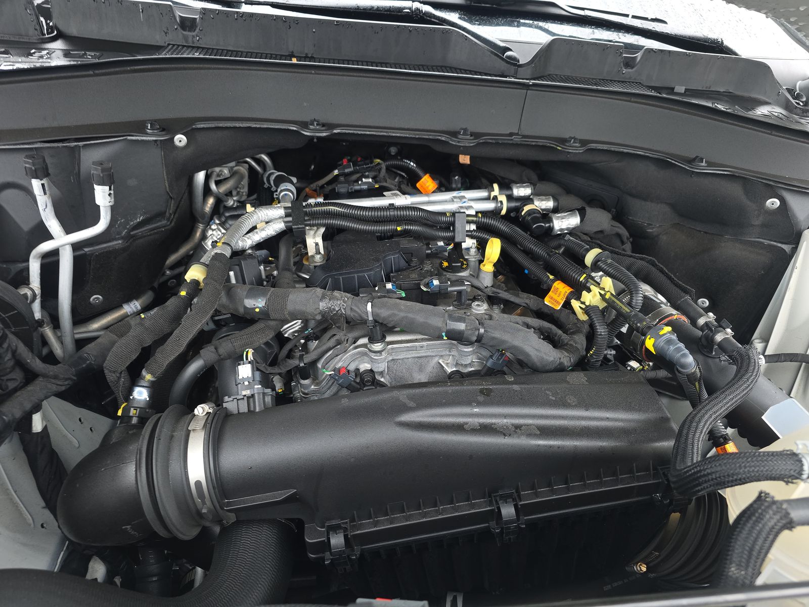 2025 Ford Explorer Active AWD