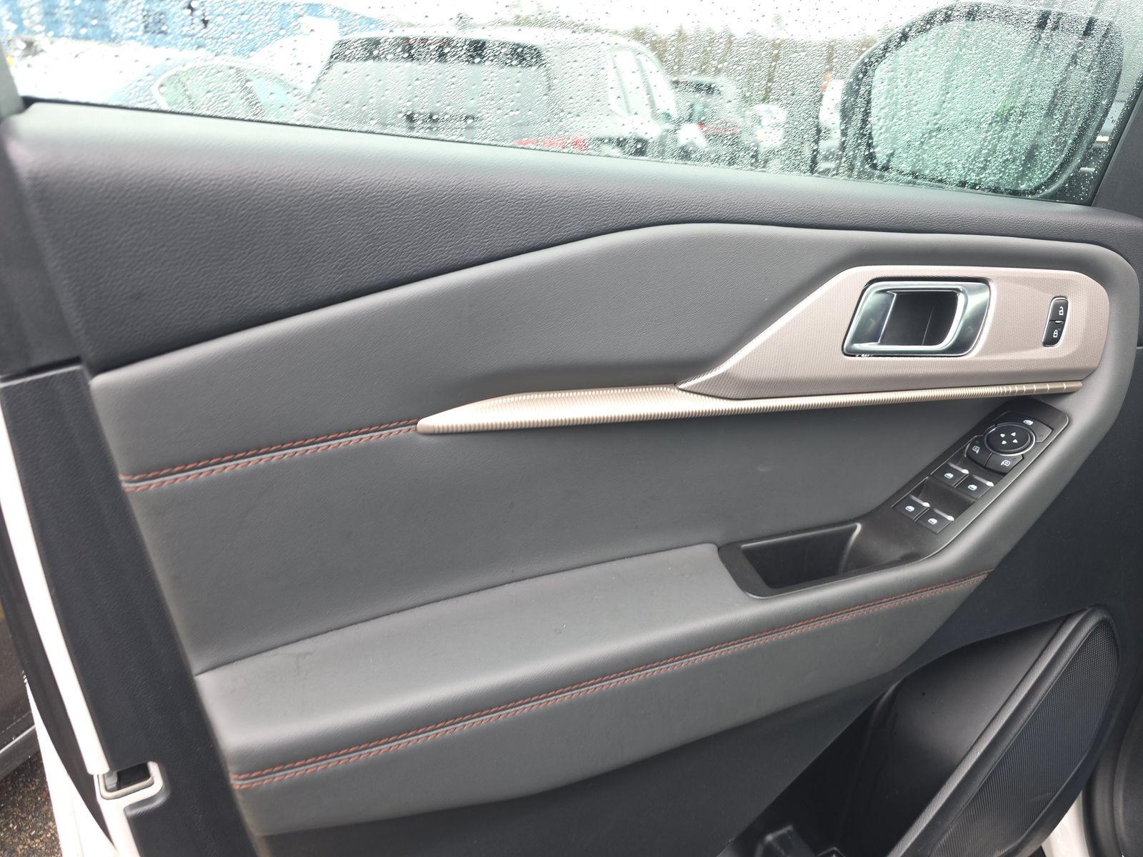 2025 Ford Explorer Active AWD