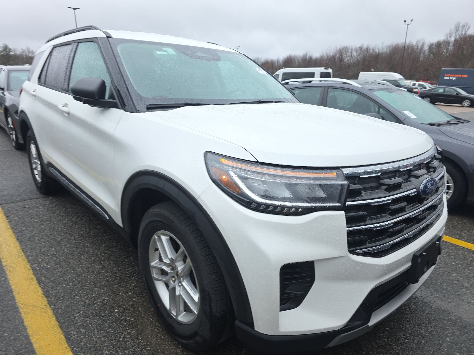 2025 Ford Explorer Active AWD