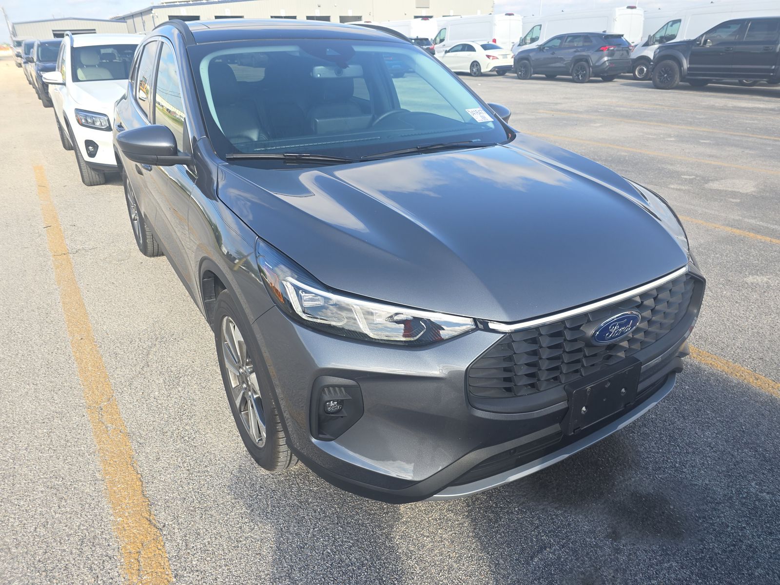 2025 Ford Escape Platinum AWD