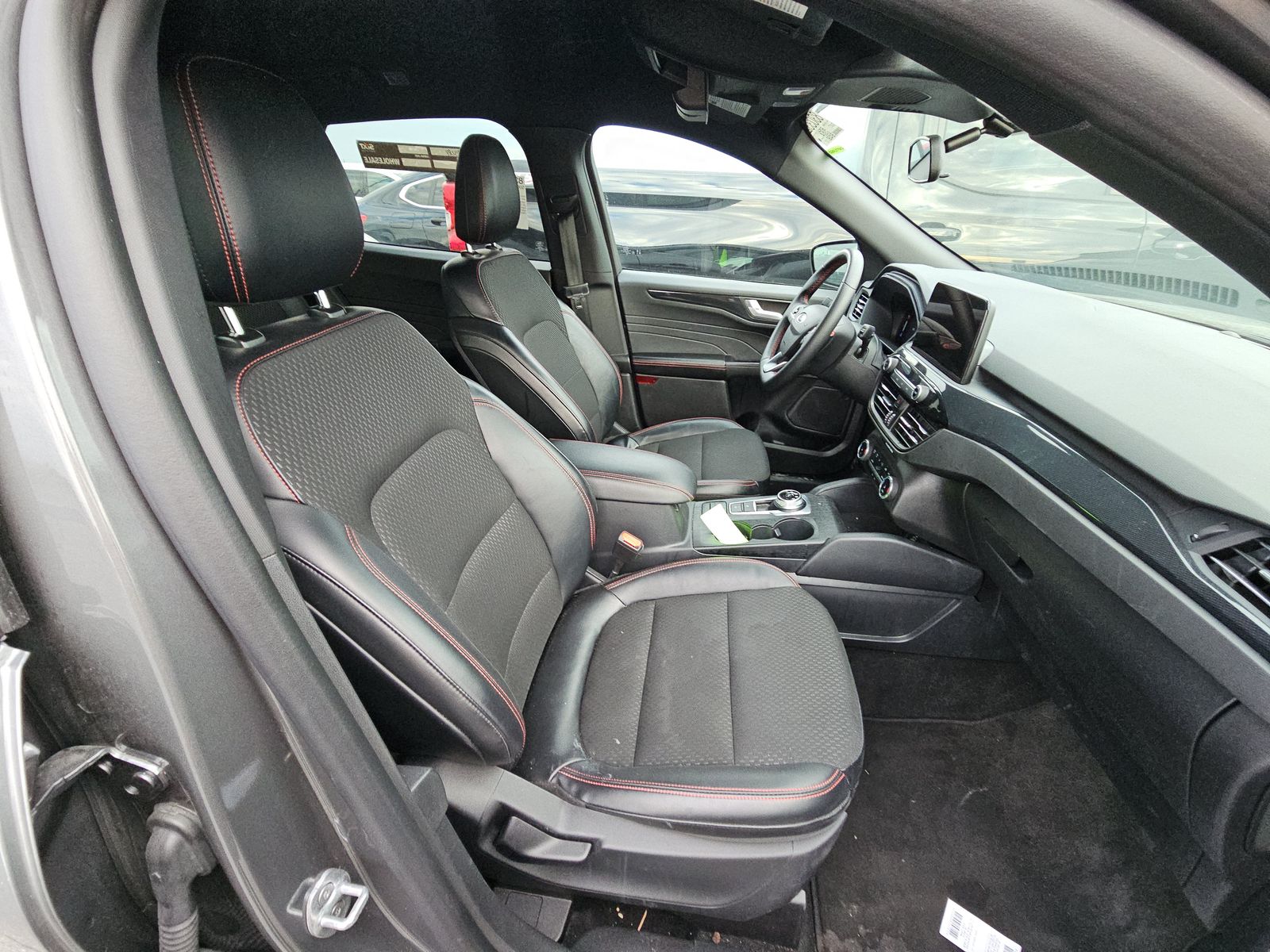 2025 Ford Escape ST-Line AWD