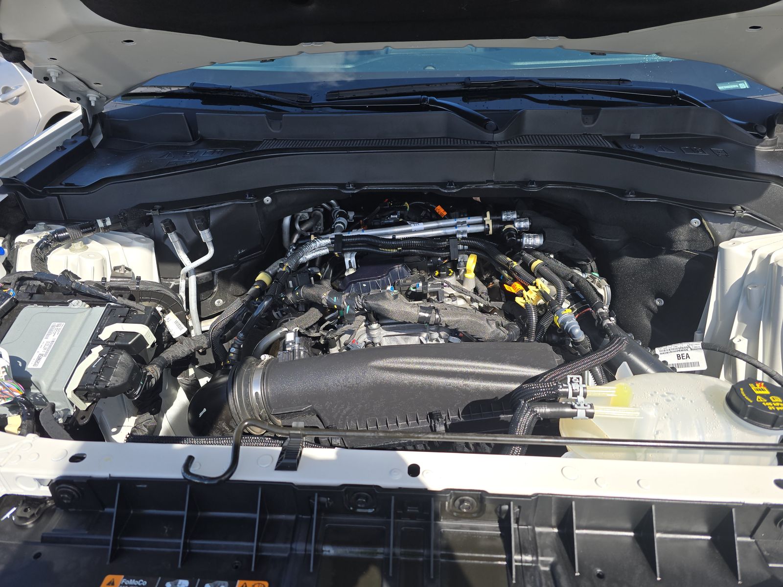 2025 Ford Explorer Active RWD