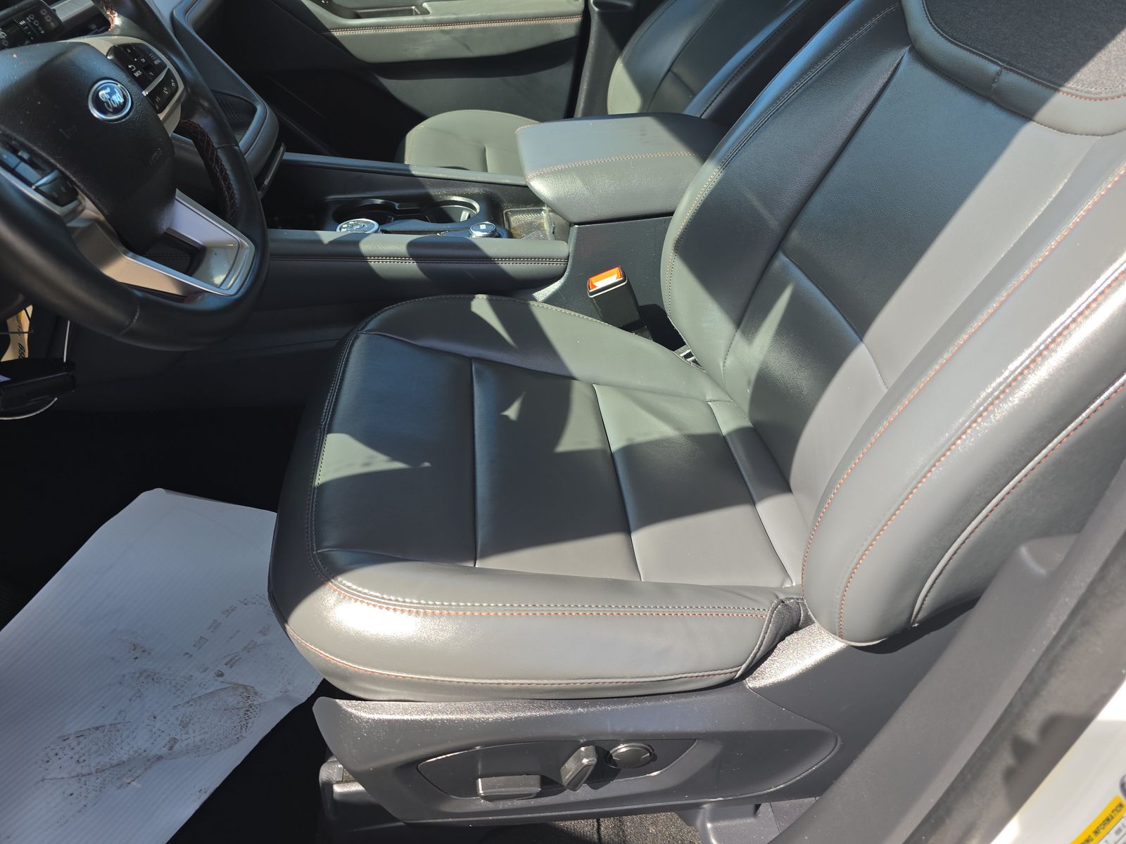 2025 Ford Explorer Active RWD