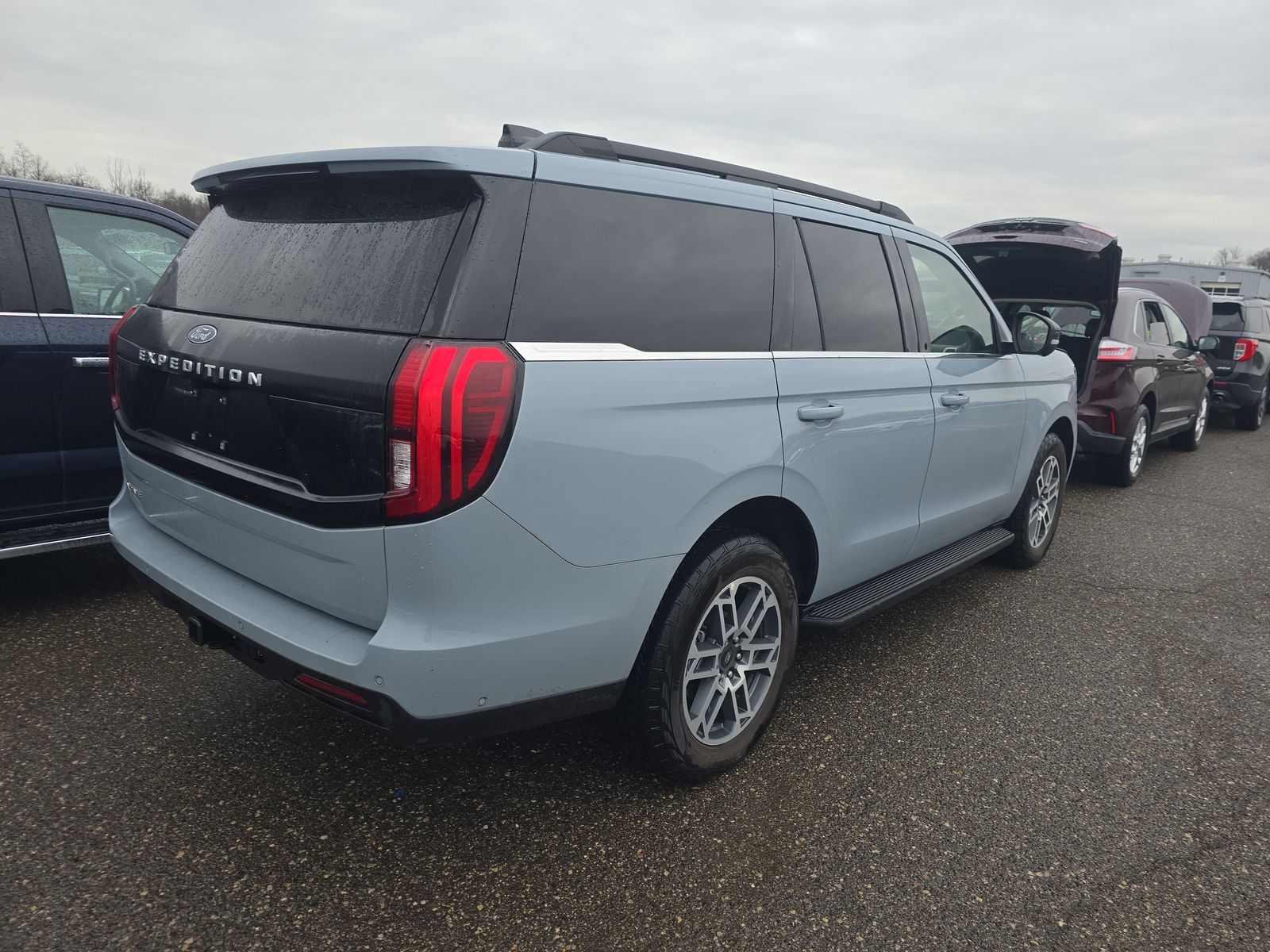 FORD EXPEDITION - 5