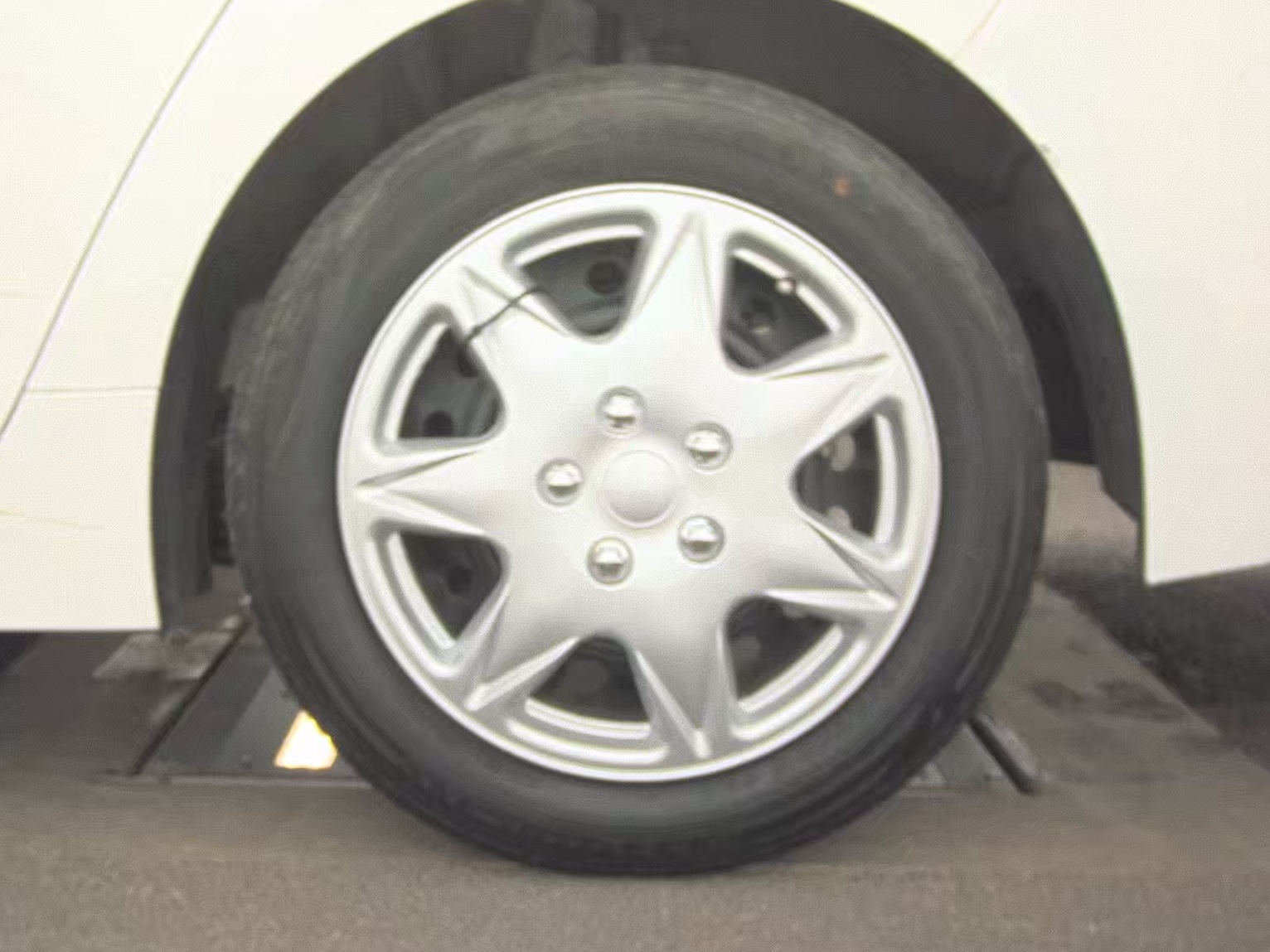 2022 Toyota Corolla LE FWD