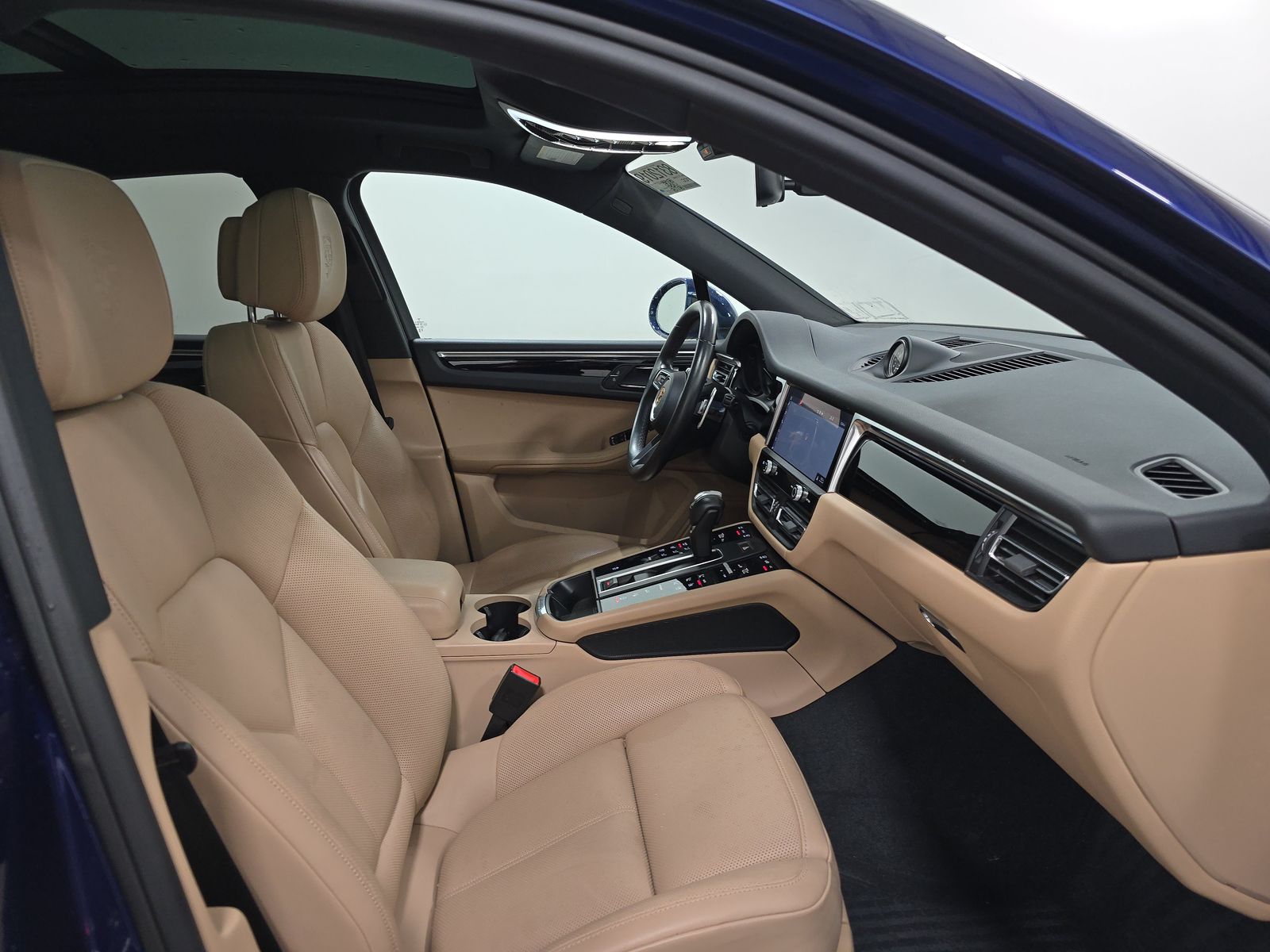 2023 Porsche Macan Base AWD