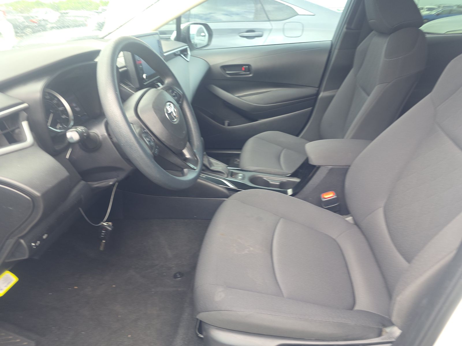 2022 Toyota Corolla LE FWD