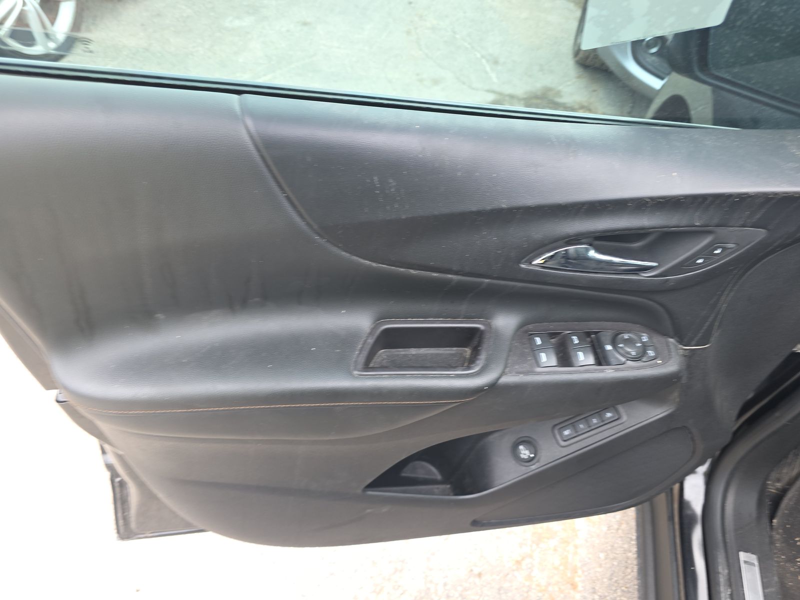 CHEVROLET PREMIER - 10