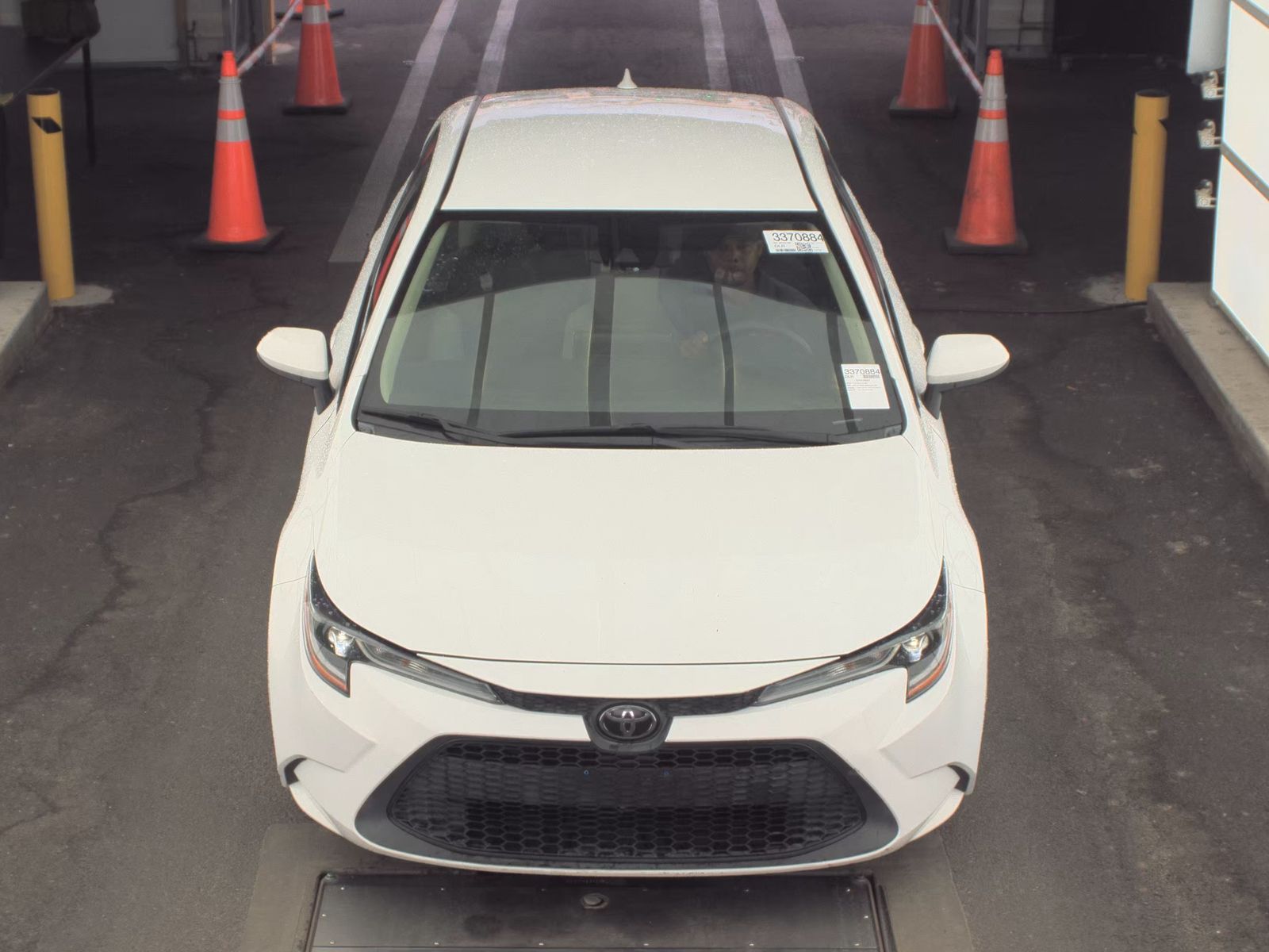 2021 Toyota Corolla LE FWD