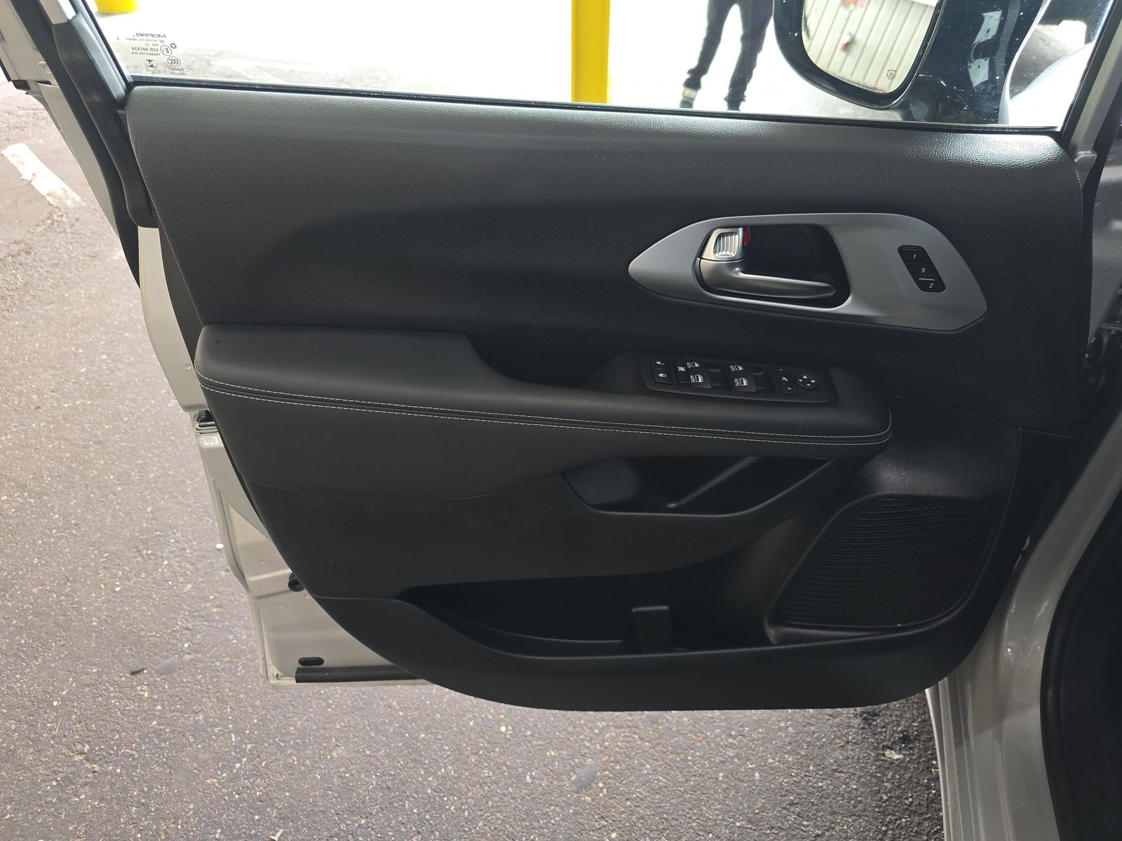 2026 Chrysler Pacifica Limited AWD