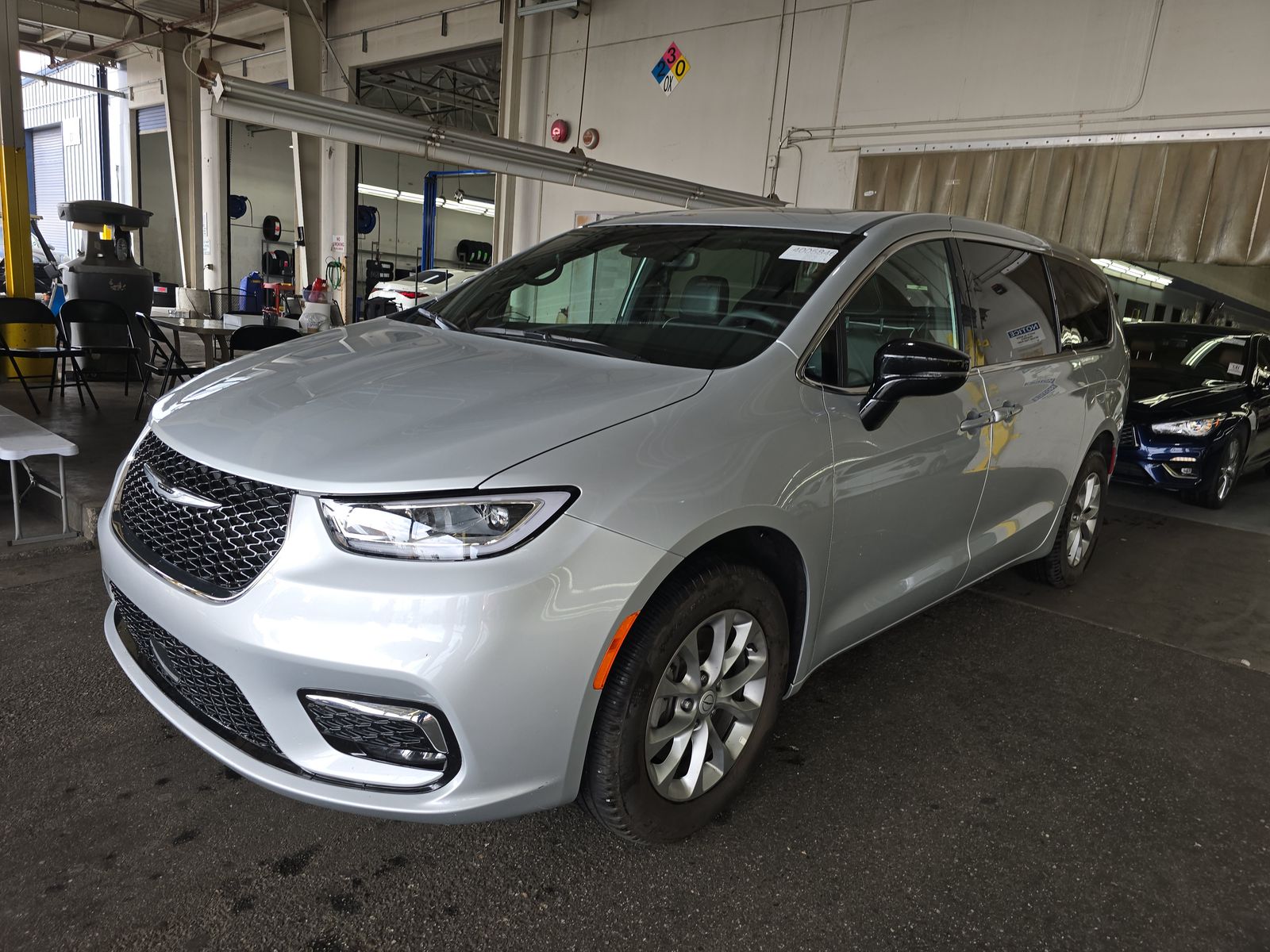 2026 Chrysler Pacifica Limited AWD