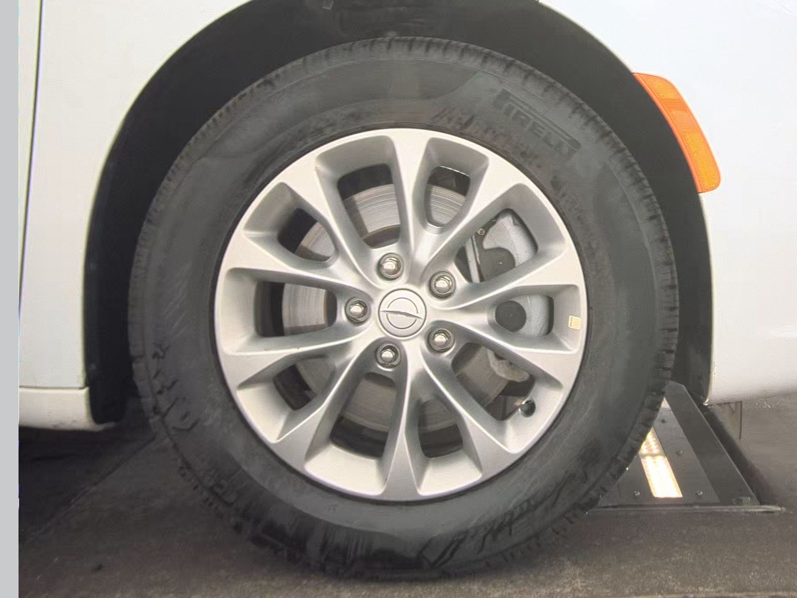 2026 Chrysler Pacifica Limited AWD