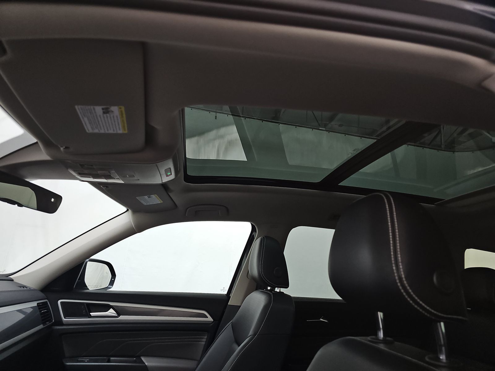 2022 Volkswagen Atlas 3.6L SEL R-Line AWD