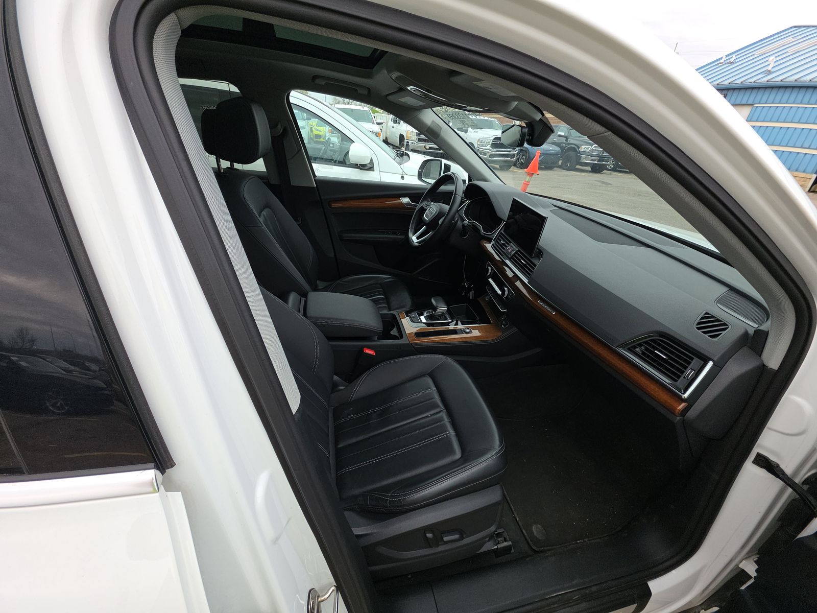 2023 Audi Q5 S line Premium Plus AWD