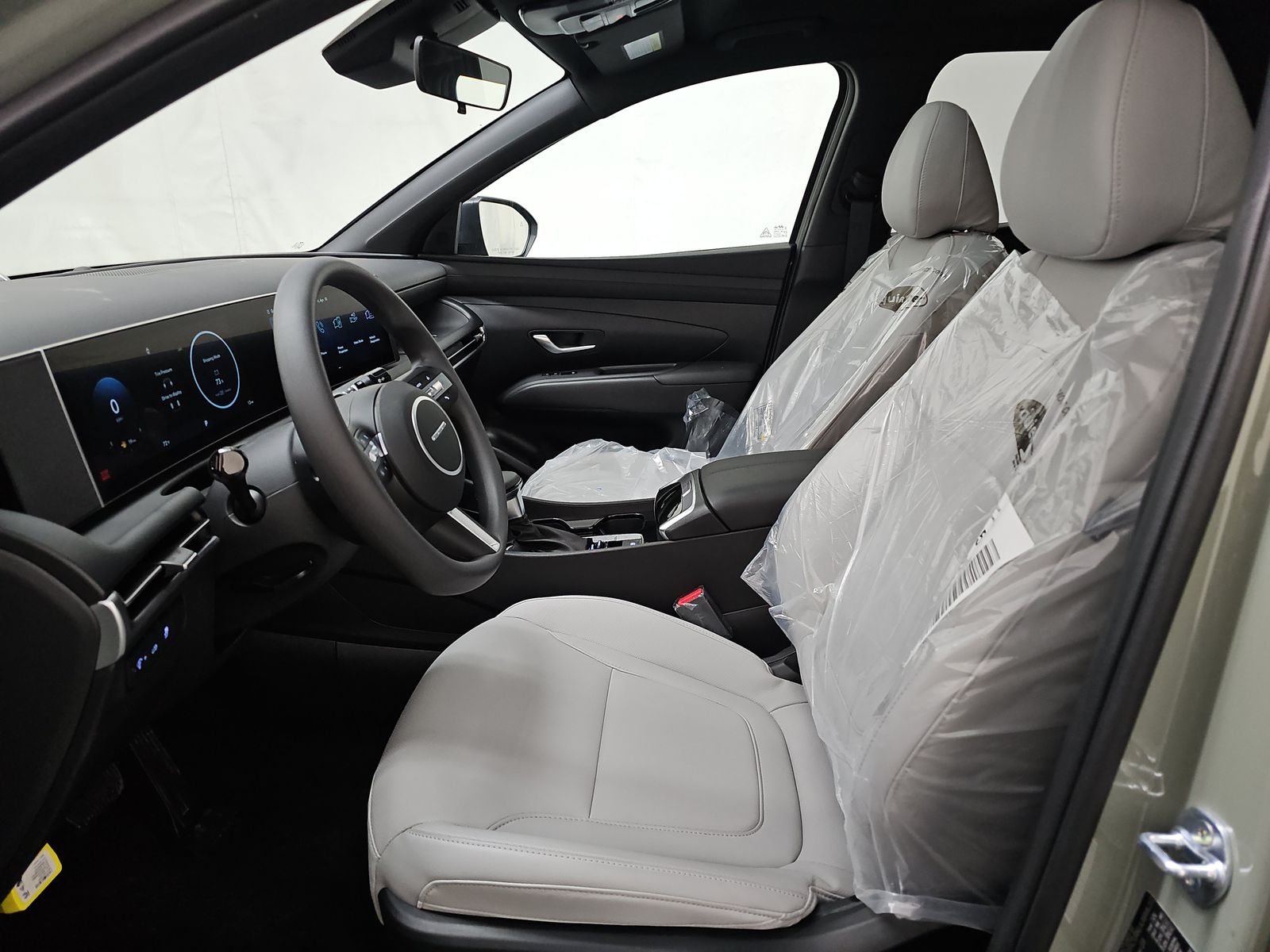 HYUNDAI SEL ACTIVI - 8