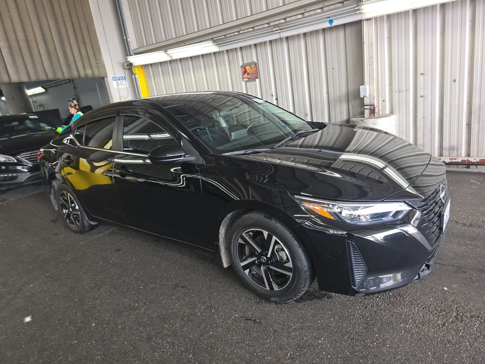 NISSAN SENTRA - 4