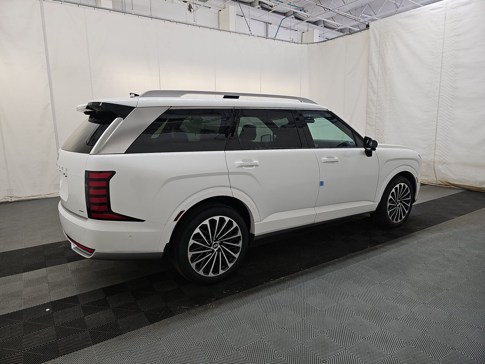 HYUNDAI CALLIGRAPH - 5