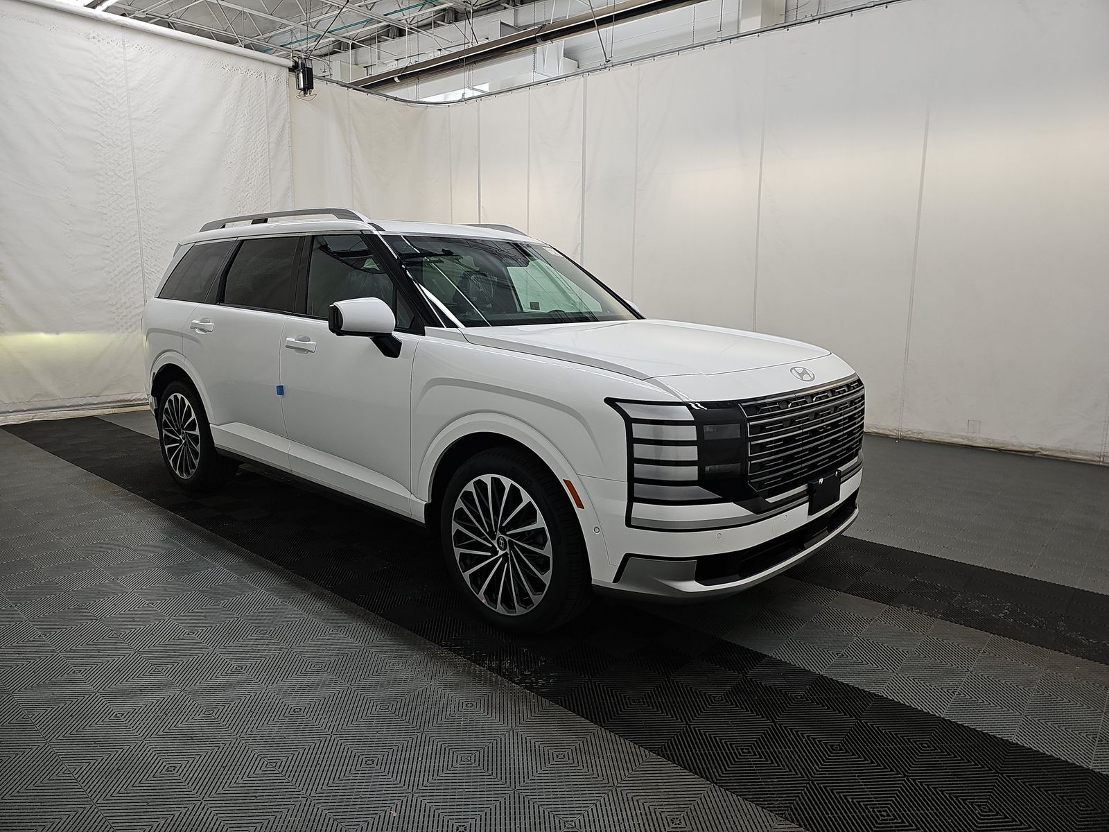 HYUNDAI CALLIGRAPH - 4