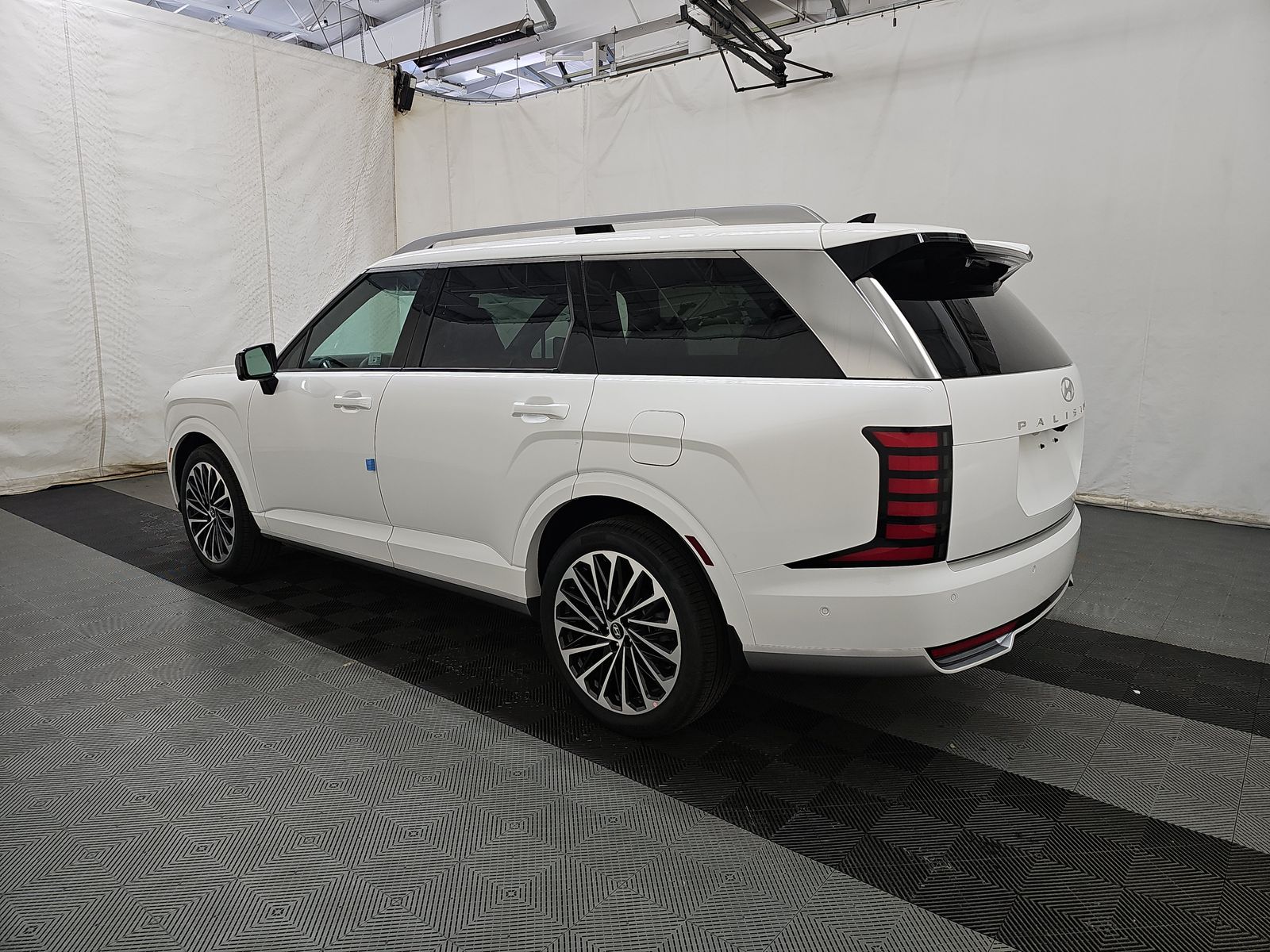 HYUNDAI CALLIGRAPH - 7