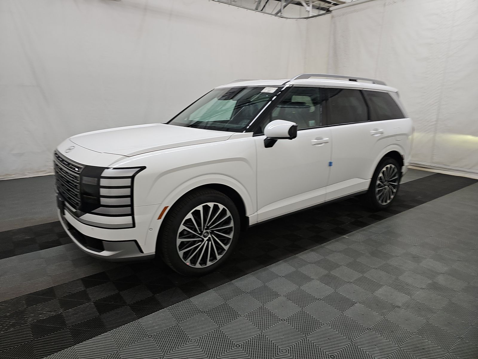 HYUNDAI CALLIGRAPH - 1