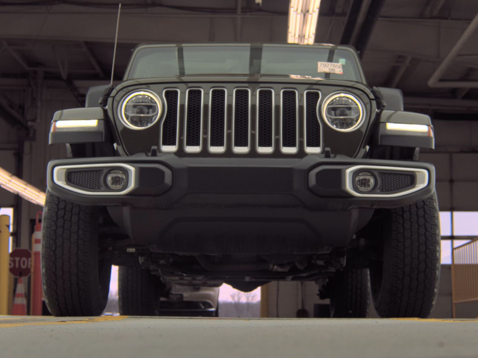 JEEP WRANGLER - 4