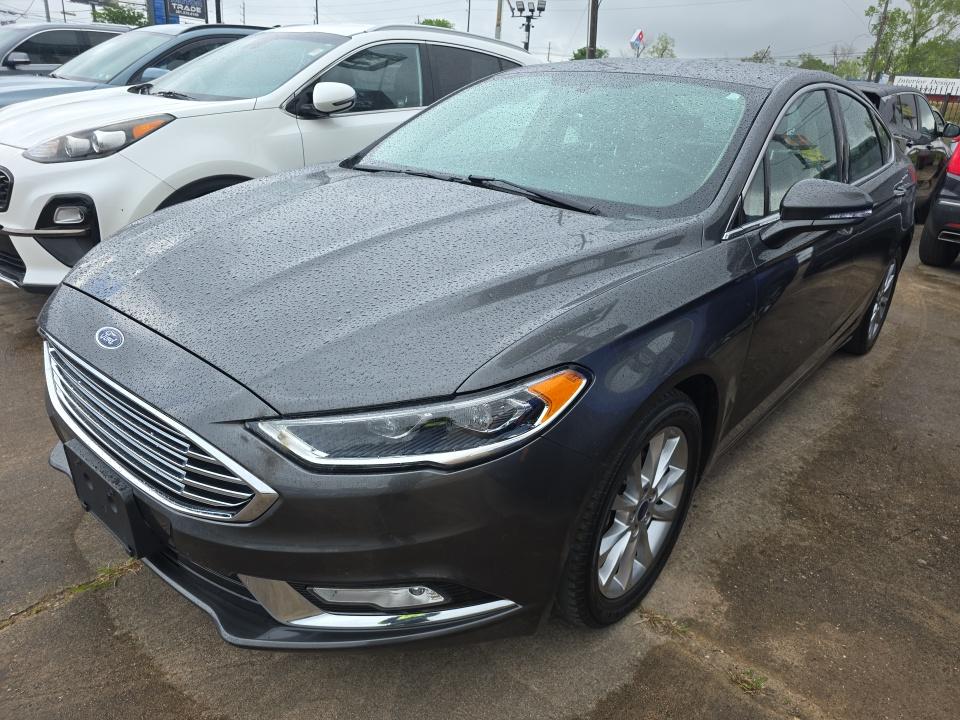 FORD FUSION - 1