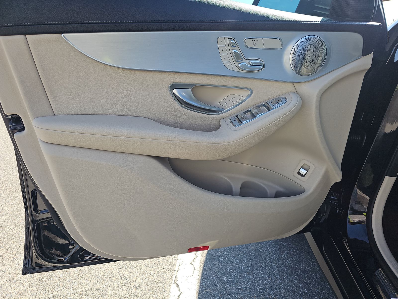 MERCEDES-BENZ GLC-CLASS - 10