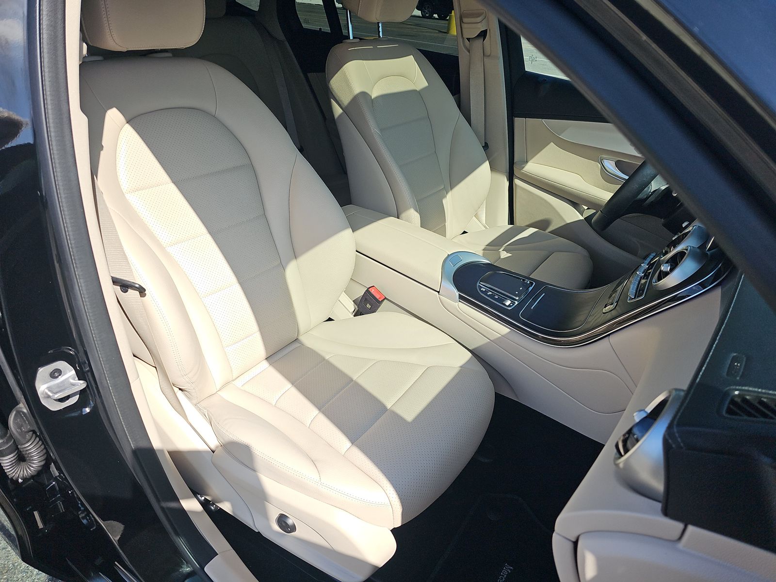 MERCEDES-BENZ GLC-CLASS - 9