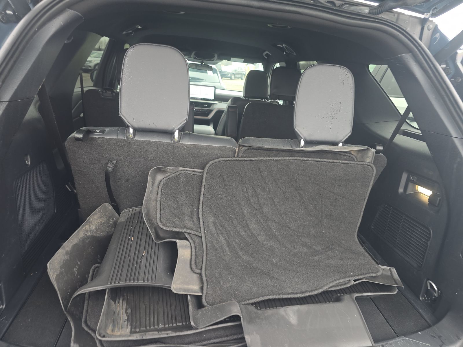 2025 Ford Explorer ST-Line AWD