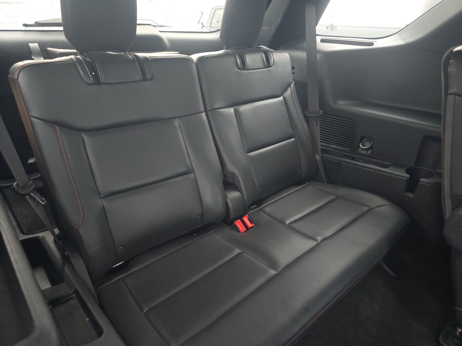 2025 Ford Explorer ST-Line AWD