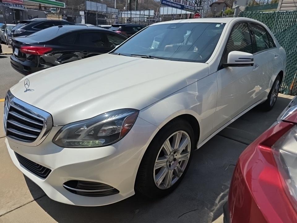 MERCEDES-BENZ E-CLASS - 1