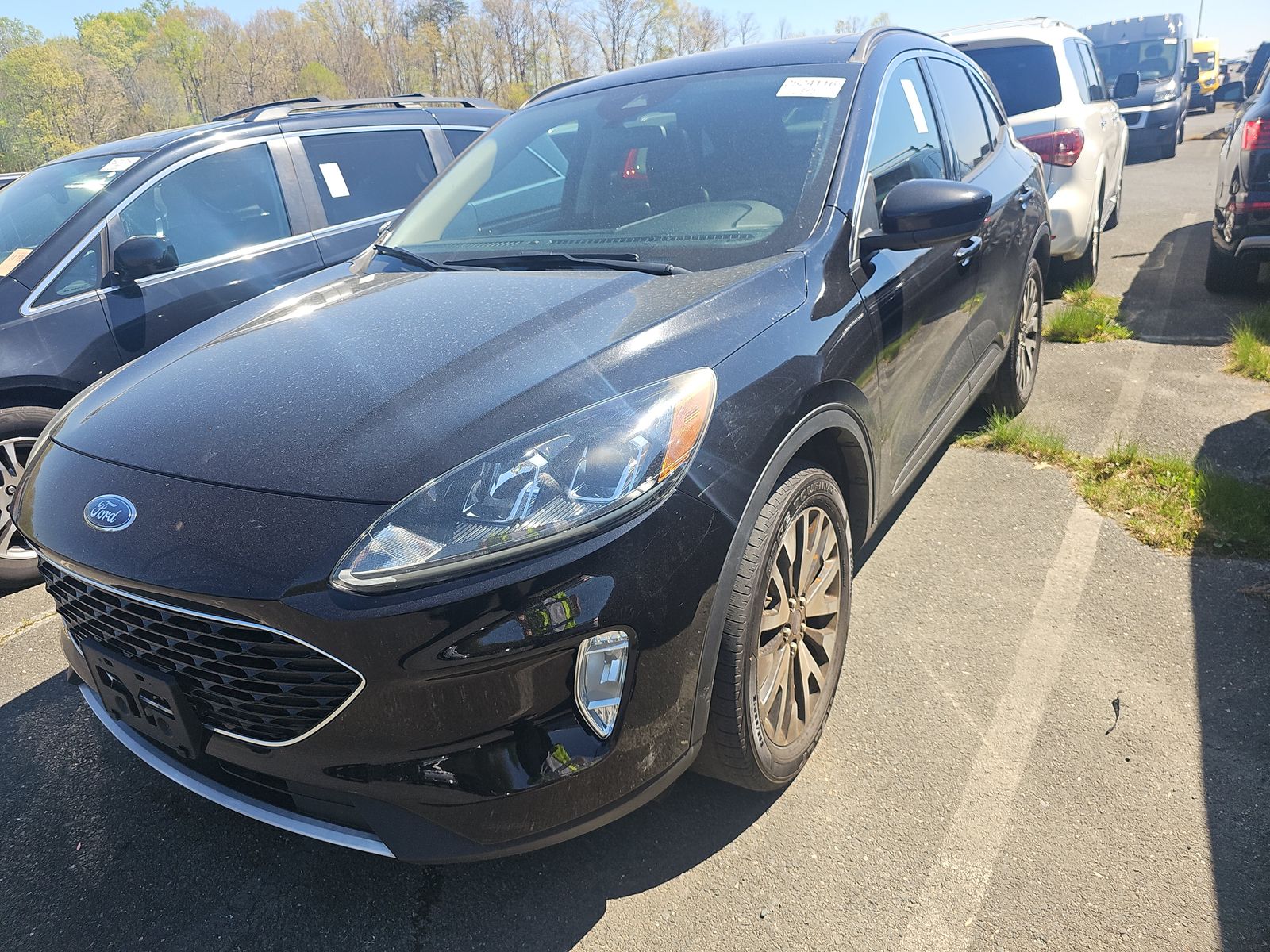 FORD ESCAPE - 1