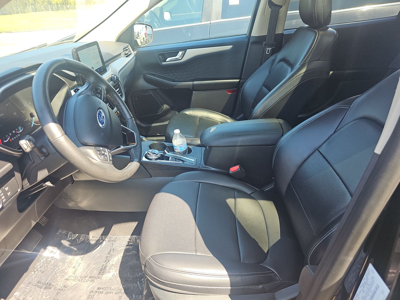 FORD ESCAPE - 8